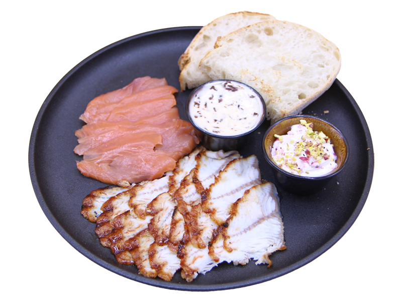 Слабосоленый лосось и копченый  угорь